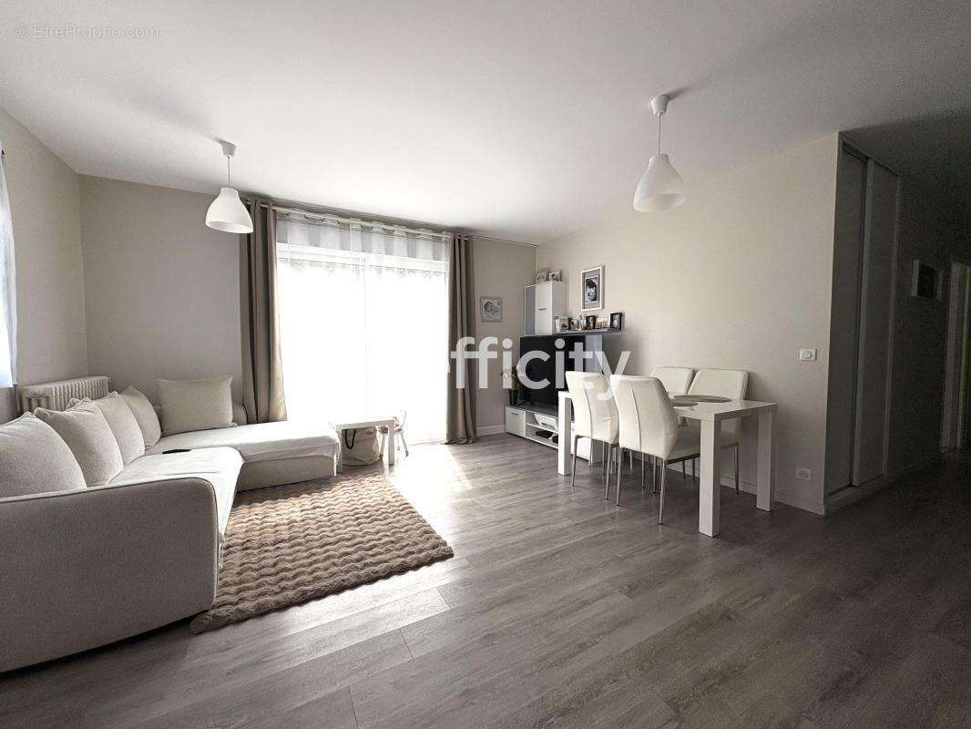 Appartement à CHAMBOURCY