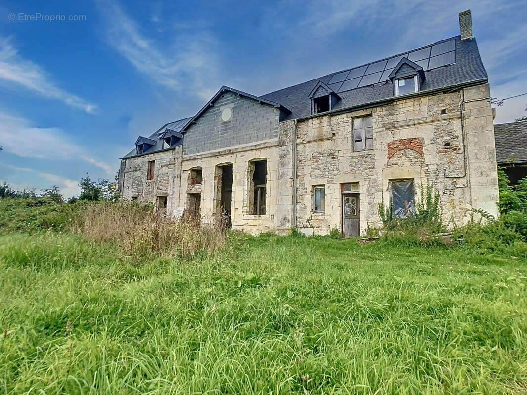 Maison à SAINT-MARTIN-DES-BESACES