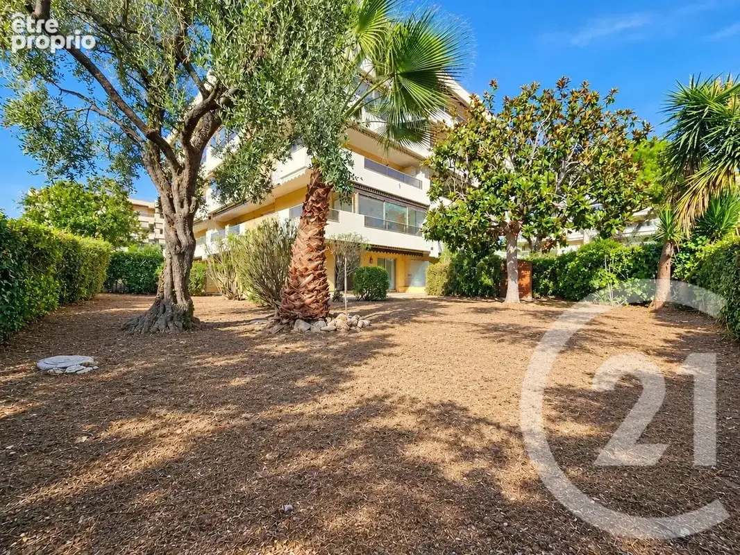 Appartement 3 pièces 68 m² à vendre à Saint-Laurent-Du-Var (06700) - photo 2