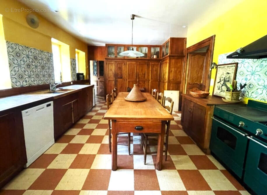 Manoir avec Corps de Ferme Chaudes Aigues - photo 3