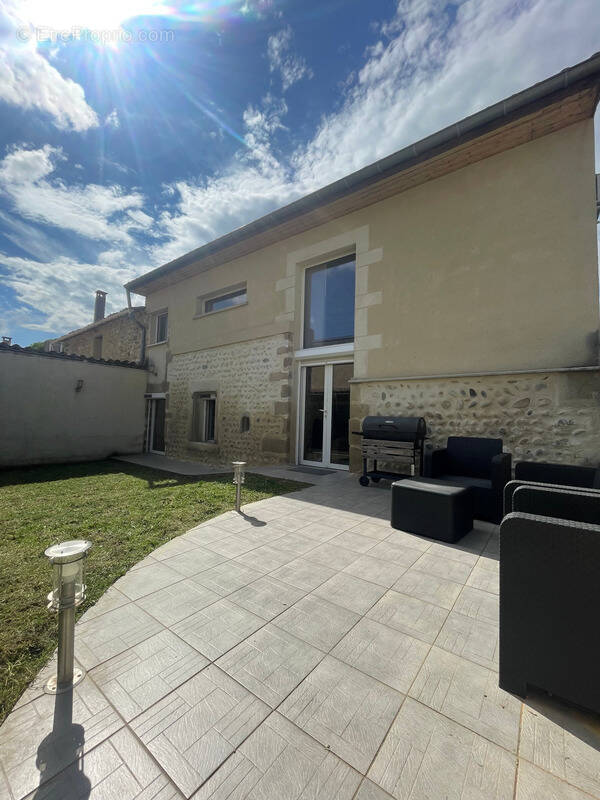 Maison à PONT-DE-L&#039;ISERE