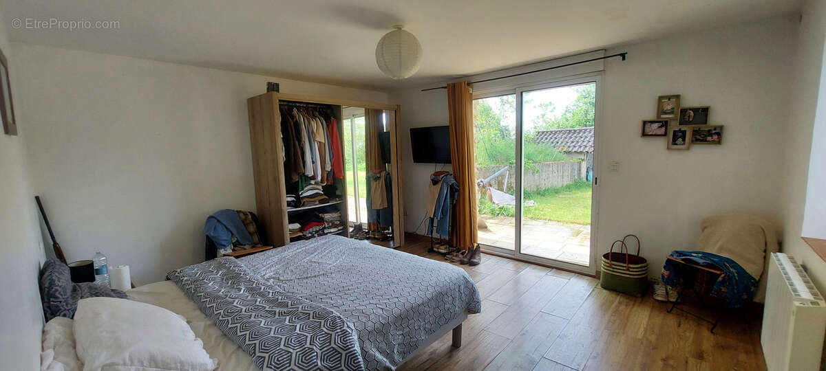Ferme de charme R2NOV2E avec dépendance   Pavie (Gers) - photo 8