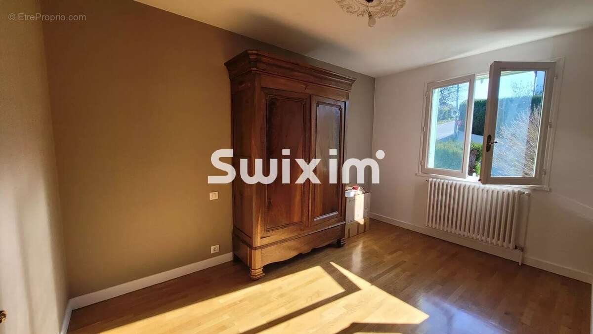 Maison à LONS-LE-SAUNIER