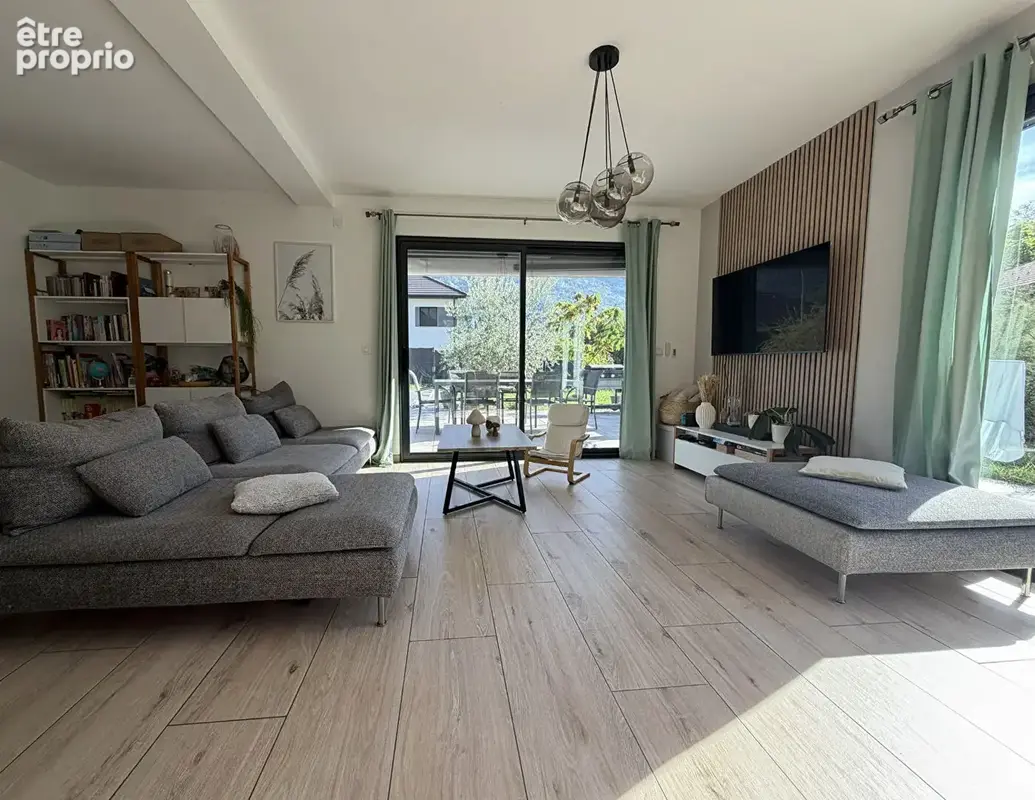 Maison Gilly-Sur-Isere 6 pièce(s) 123 m2 - photo 6