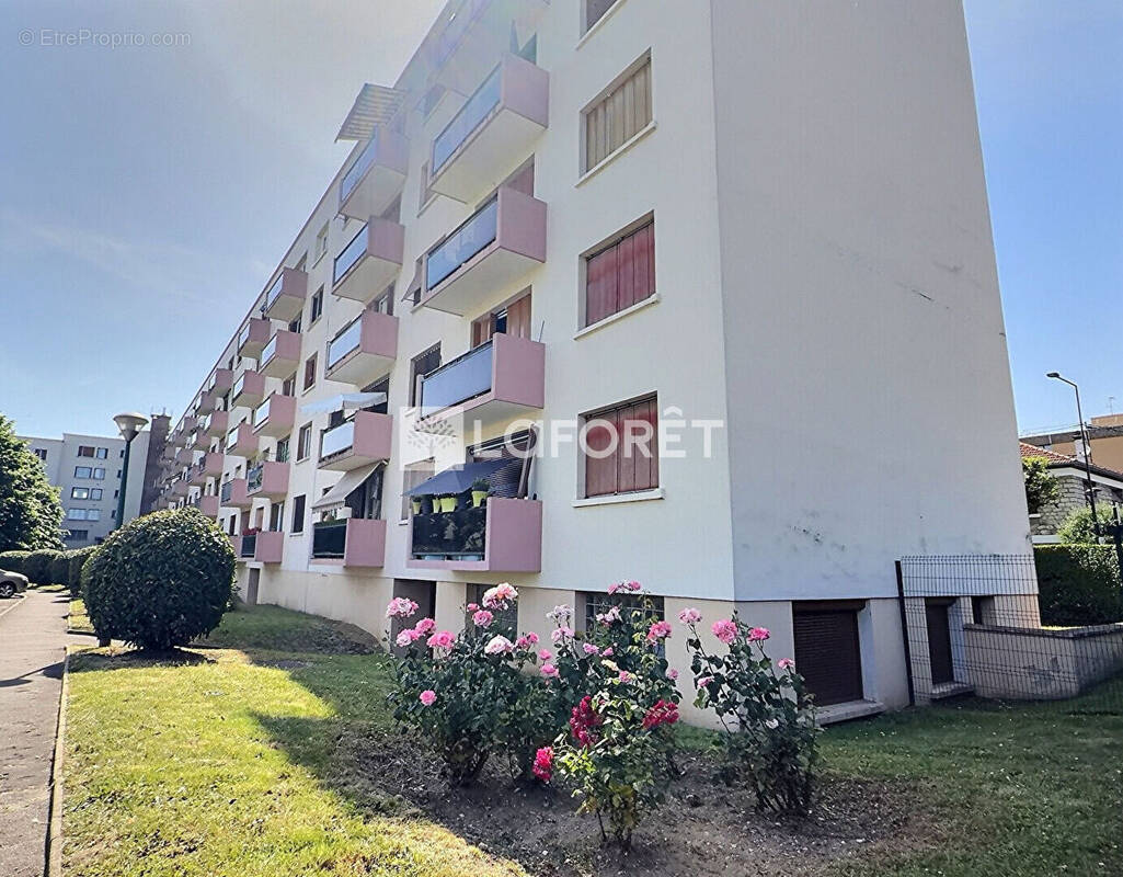 Appartement à VITRY-SUR-SEINE