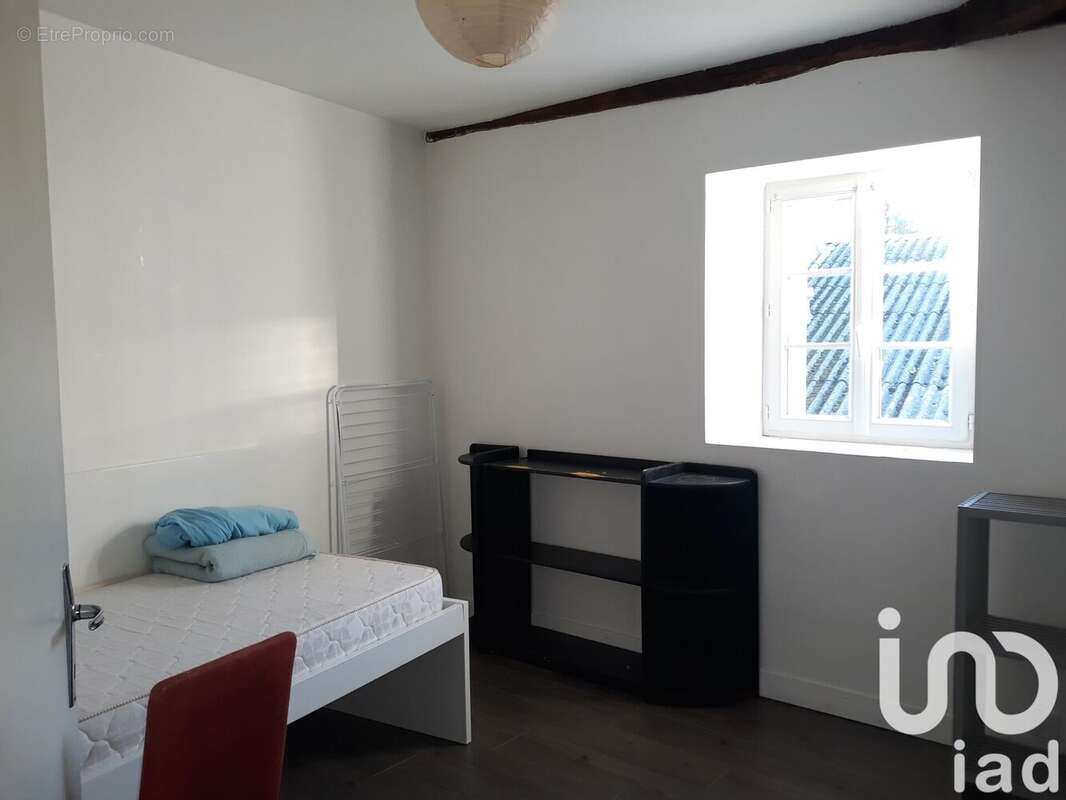 Photo 8 - Appartement à CHATELLERAULT