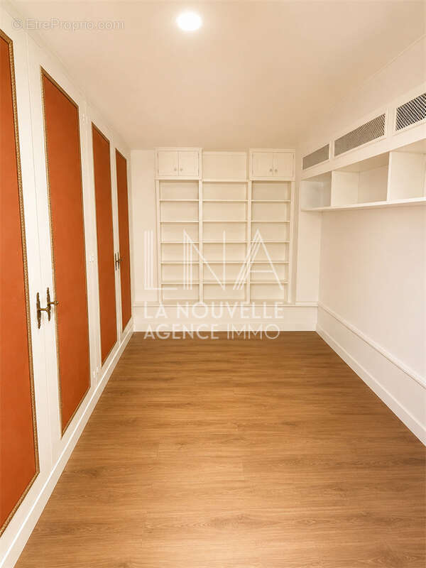 Appartement 93 m² à Les Lilas  - photo 3