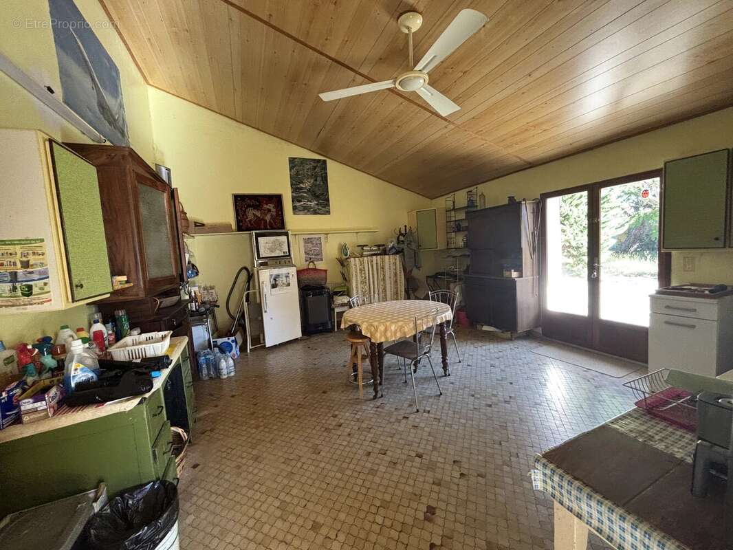 Maison familiale T6 - photo 8