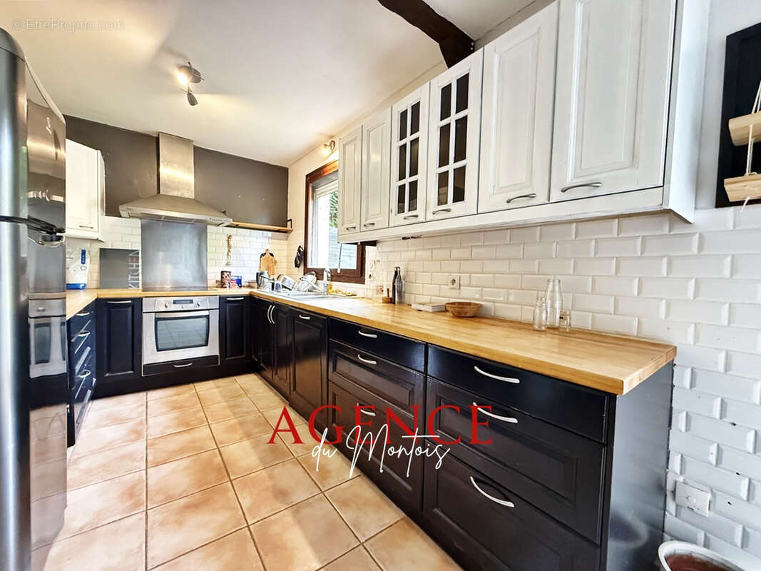 Maison à DONNEMARIE-DONTILLY