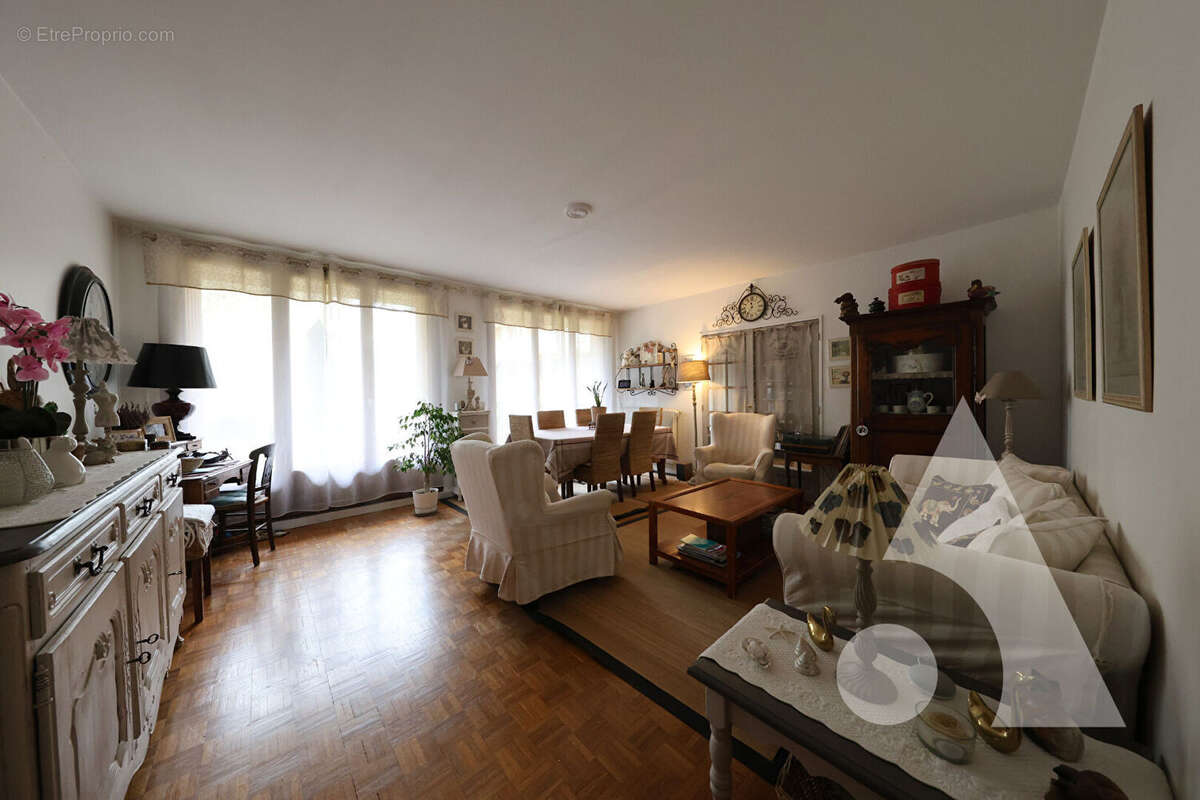Appartement à EVRY