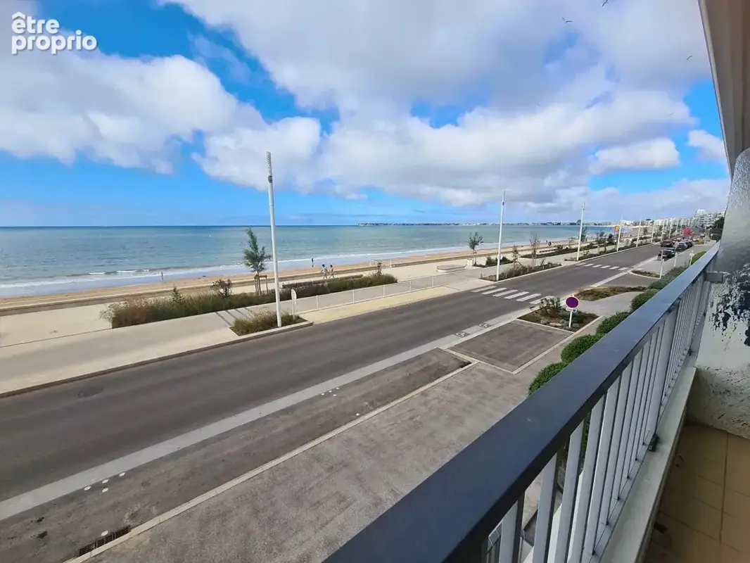 La baule face mer, t2 traversant au 1er étage 2ème niveau - photo 7