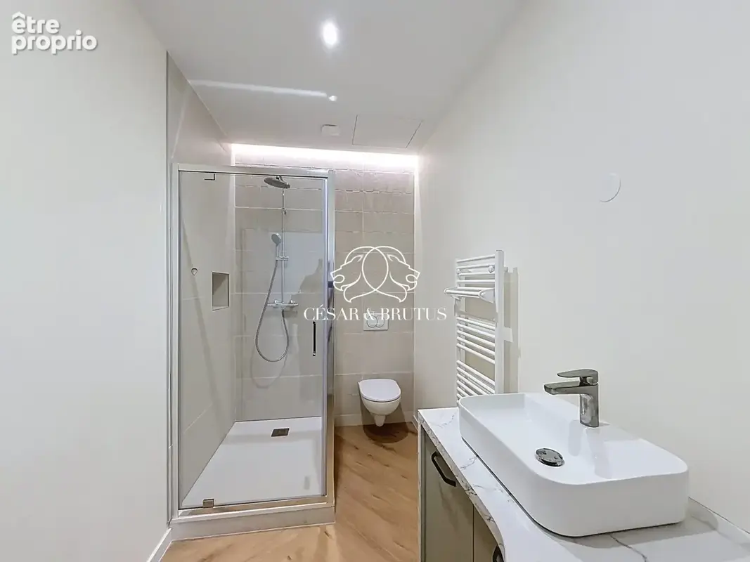 Appartement 70 m² à Roanne  - photo 9