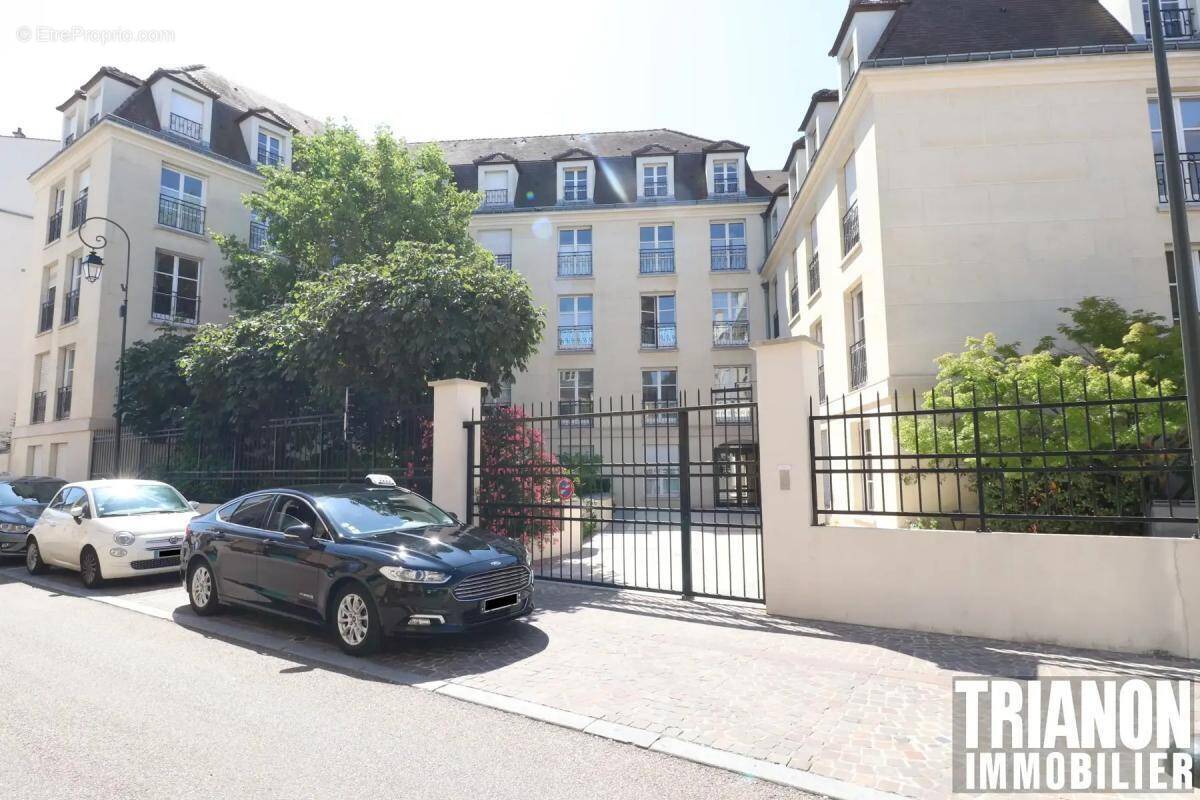 Parking à SAINT-GERMAIN-EN-LAYE