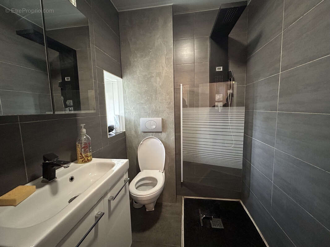 Maison à LAGRAULIERE