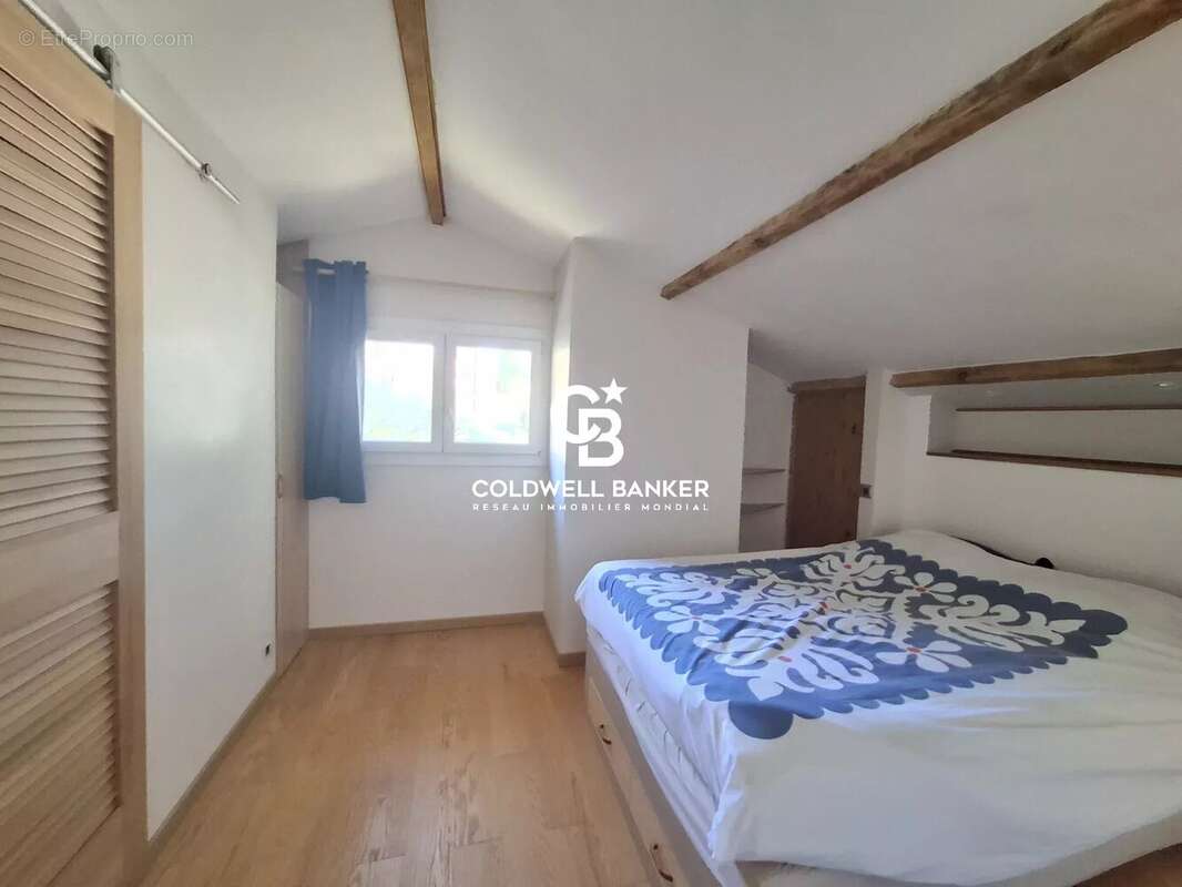 Appartement à CARQUEIRANNE