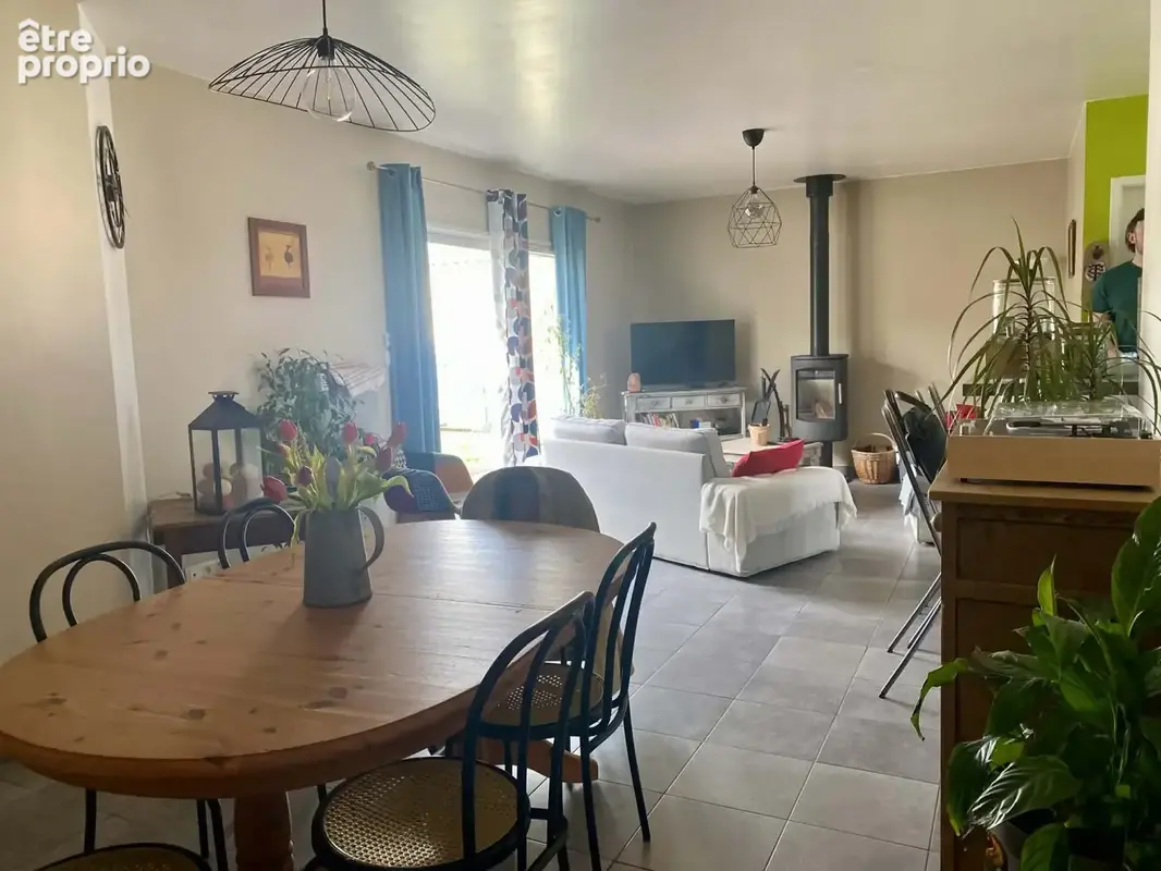 Maison 7 pièces 109 m² à vendre à Vergeroux (17300) - photo 5