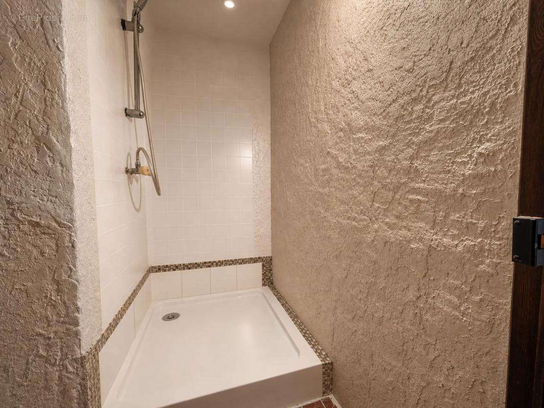 Maison 3 pièces - 57 m² - Esparron-de-Pallières - photo 13
