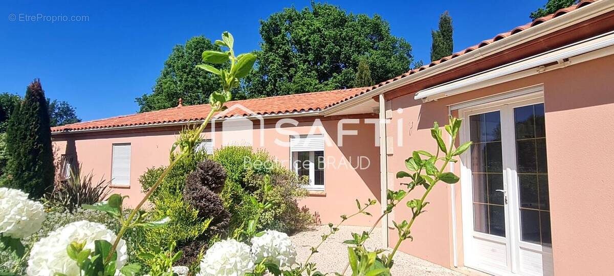 Photo 1 - Maison à EXIDEUIL