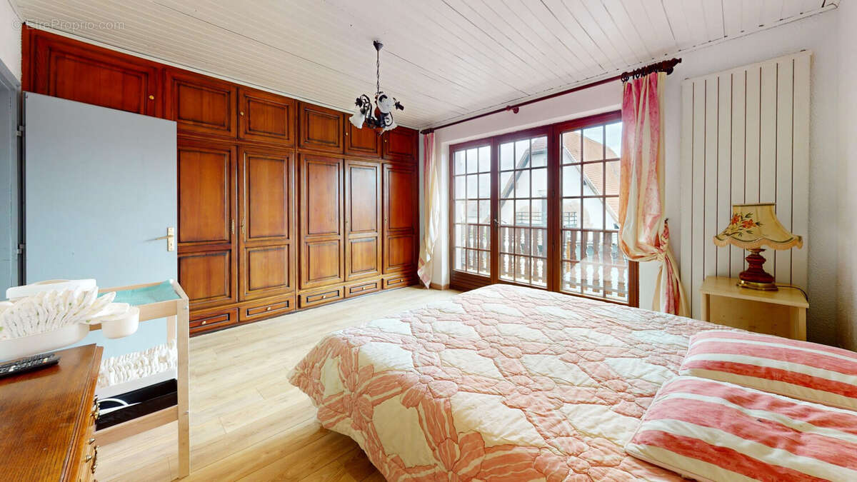 Maison à ERNOLSHEIM-BRUCHE