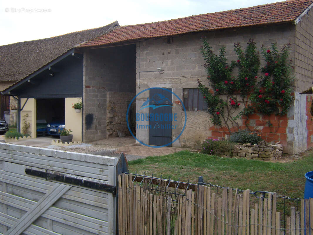 Maison à CHALON-SUR-SAONE