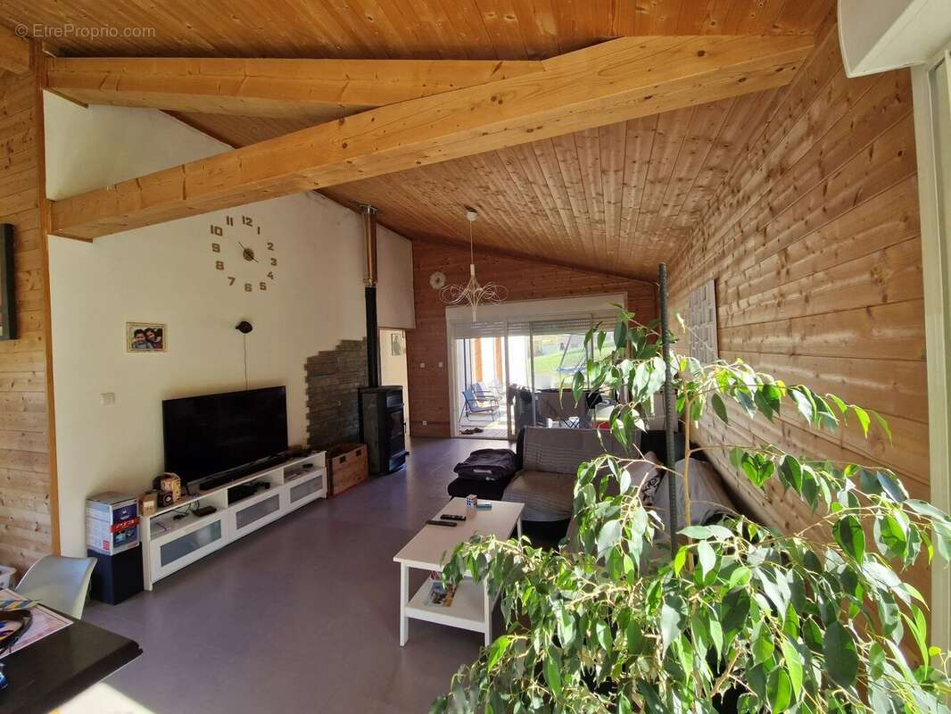 Maison à ORDAN-LARROQUE