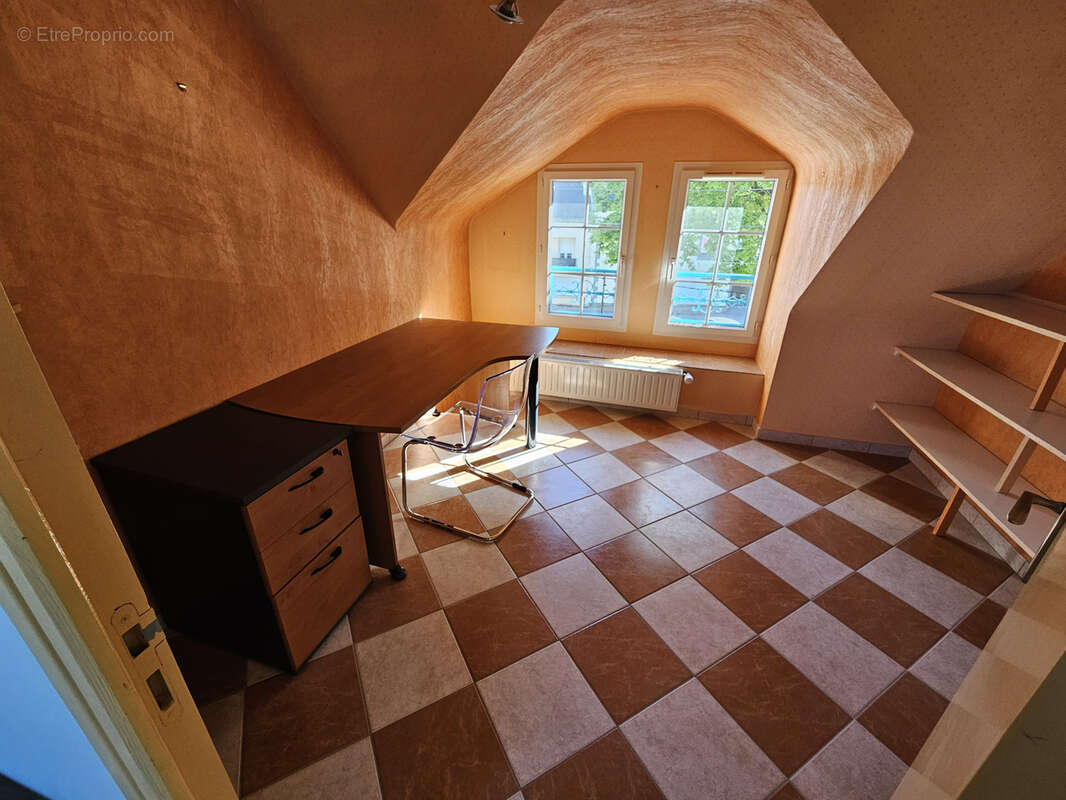Maison à CLEGUEREC