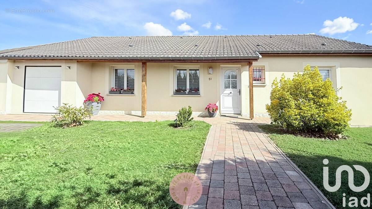 Photo 1 - Maison à JURY