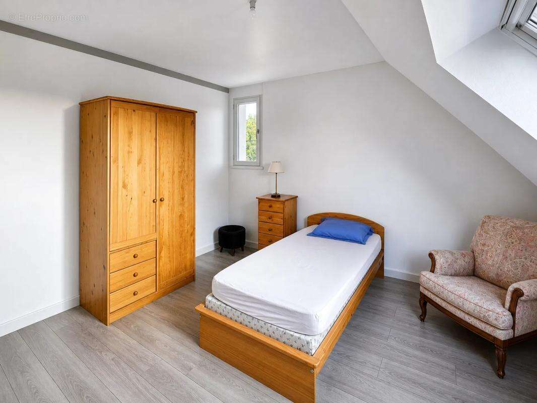 Maison 10 pièces 260 m2 - L'Hermitage - photo 7