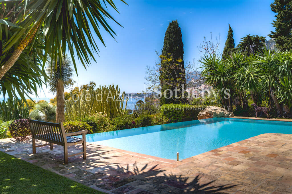 Villa historique, vue panoramique Monaco, jardin luxuriant à Roquebrune-Cap-Martin - photo 4