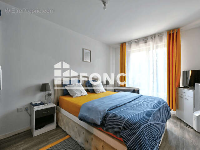 Appartement à FONTENAY-LE-FLEURY