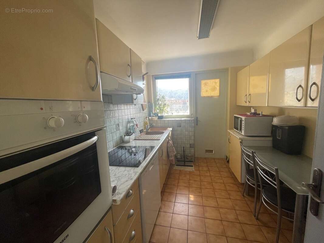 Appartement t4 au cœur de draguignan de 70,39 m² - photo 8