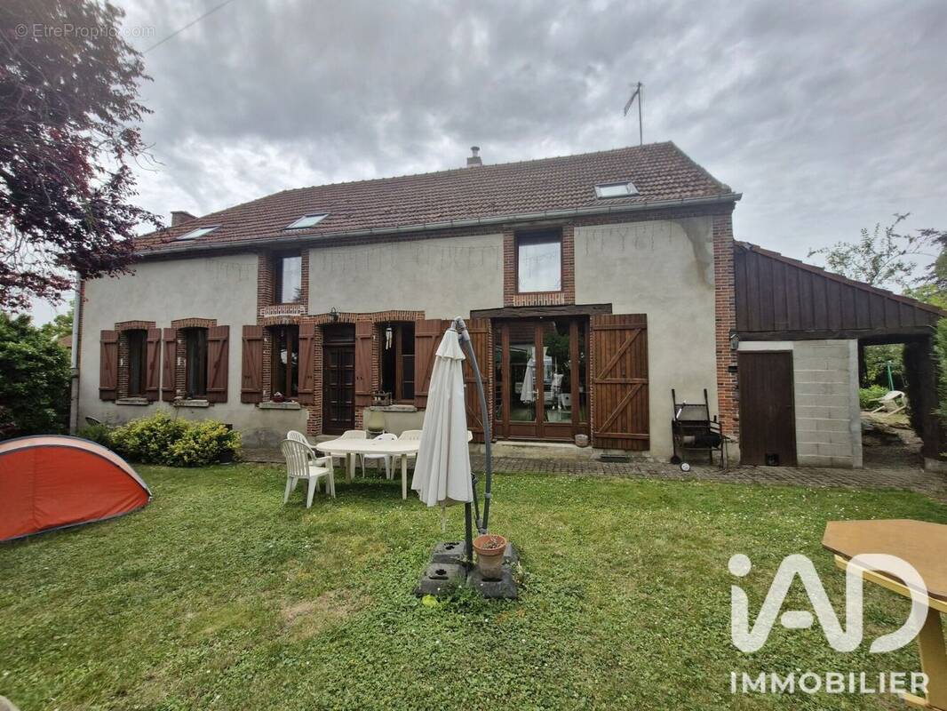 Photo 1 - Maison à COIZARD-JOCHES