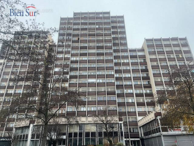 Appartement à IVRY-SUR-SEINE