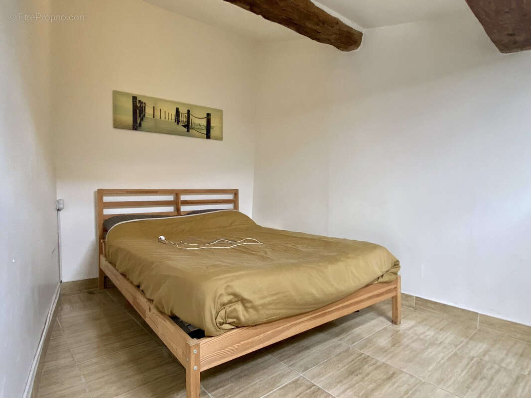 Appartement à VIAS