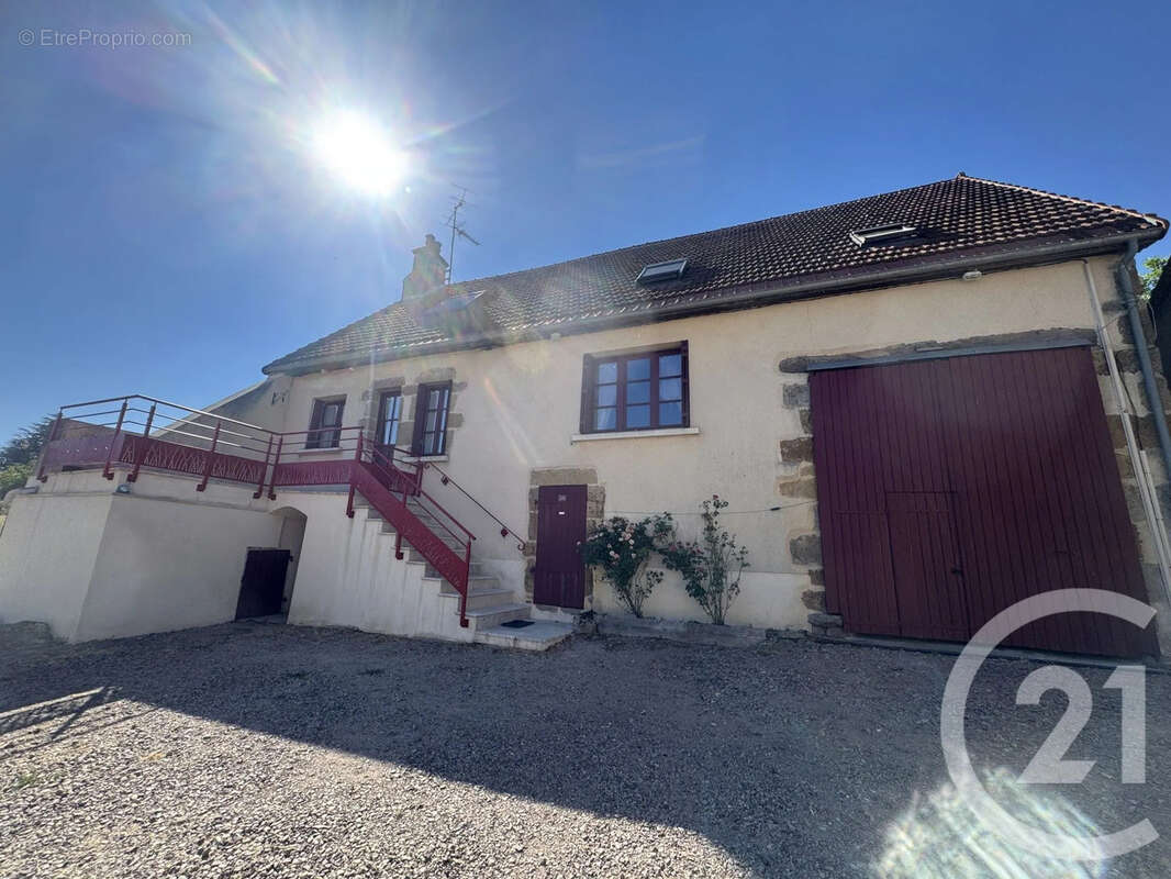 Maison 160 m² à Bazoches  - photo 2
