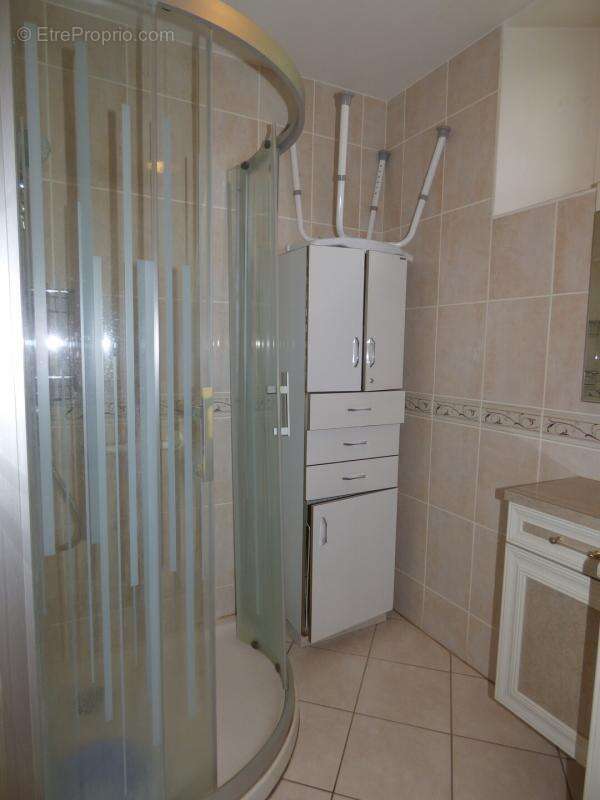 Maison à TREMBLAY-LES-VILLAGES