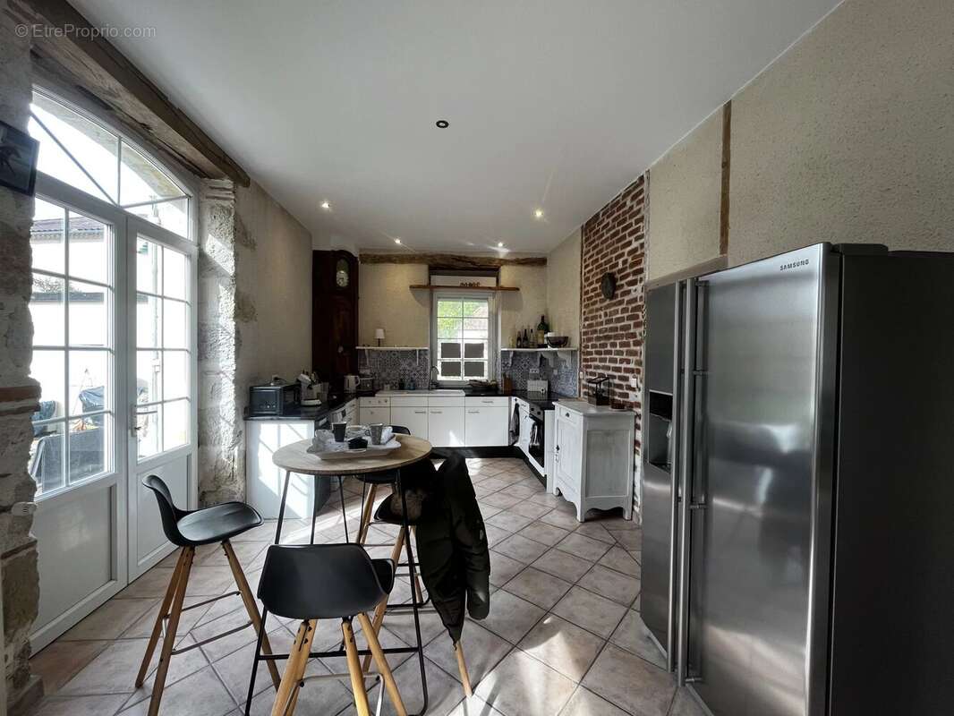 Maison de caractère rénovée - photo 8