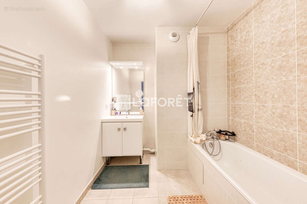 Appartement à PONTAULT-COMBAULT