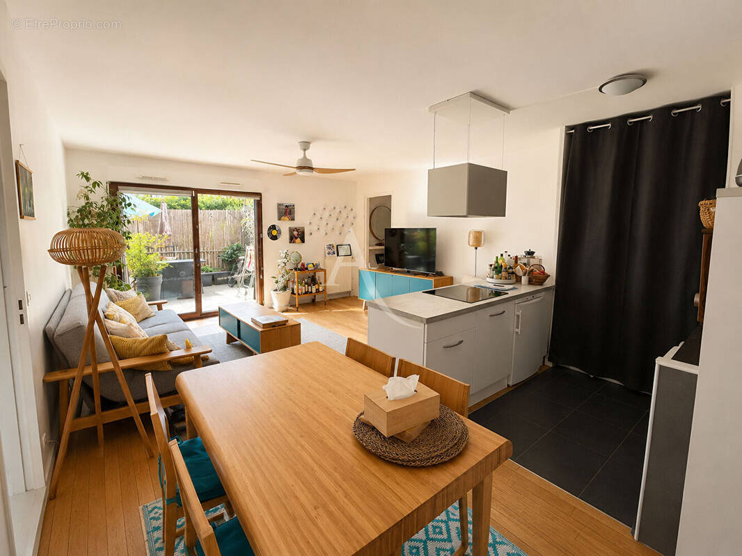 Appartement à IVRY-SUR-SEINE
