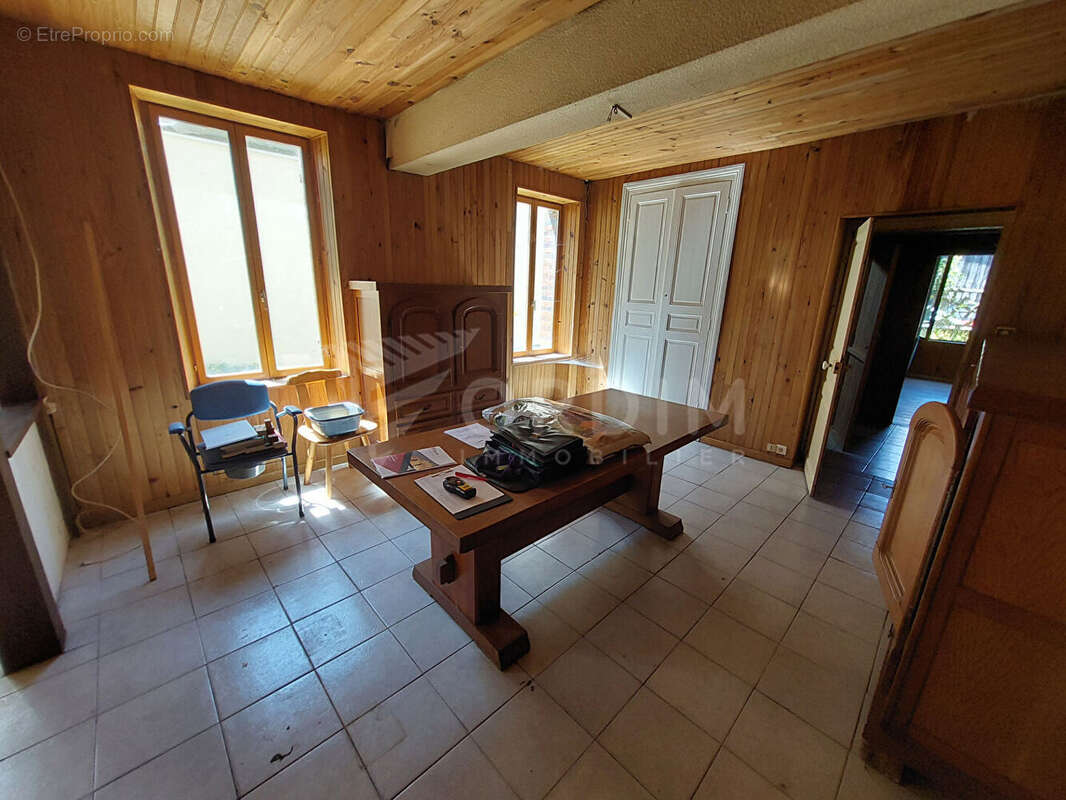 Maison de village 2 à 4 chambres. - photo 3