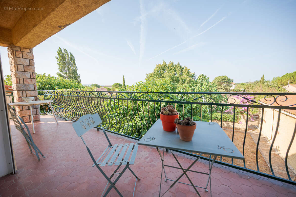 MaisonT5  avec 2 garages sur terrains clos - photo 34