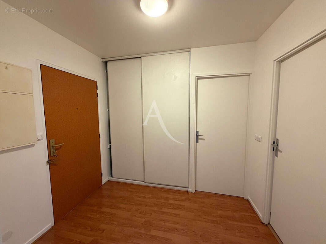 Appartement à LE BOURGET