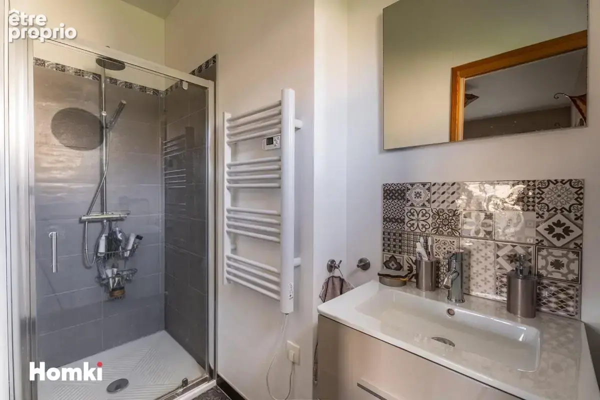 Maison/Villa T6 de 169 m² à Sainte-Eulalie 33560 - photo 6