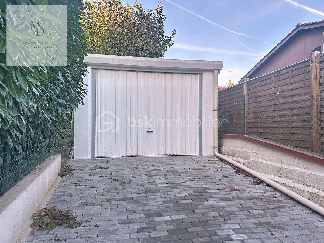 Maison à SAINT-APOLLINAIRE