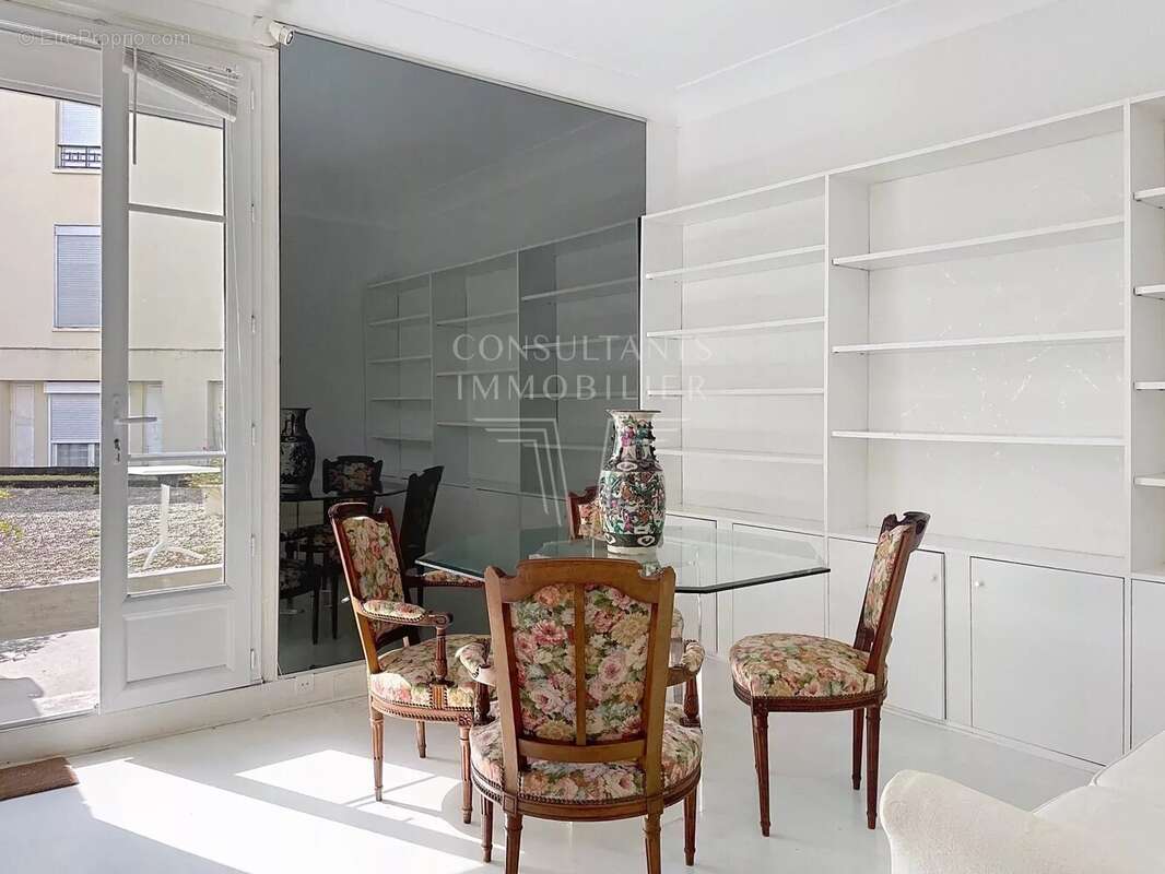 Deauville centre – élégant appartement 3 pièces avec terrasse - photo 2