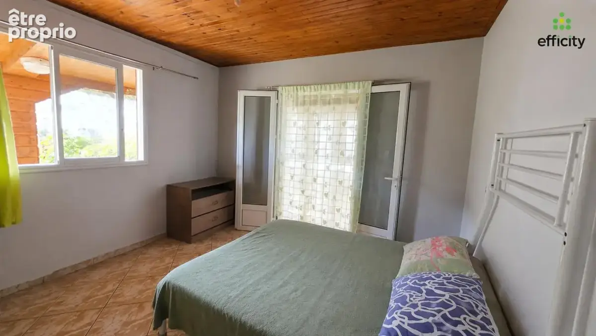 Maison 6 pièces 163 m² à vendre à Saint-Louis (97421) - photo 7