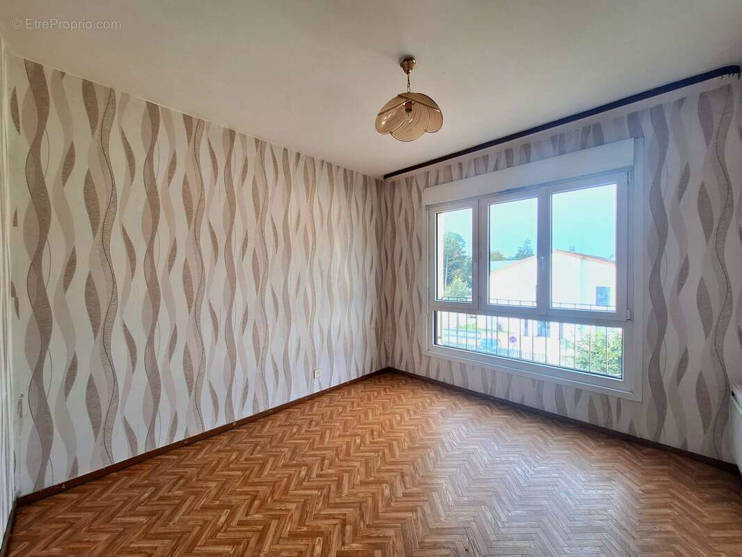 Appartement à MIRECOURT