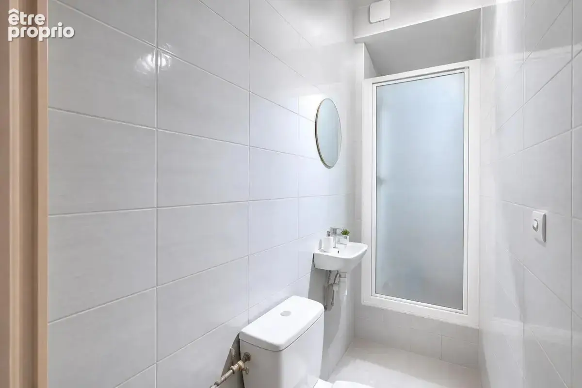 Immeuble de 7 pièces de 132 m² à Saint-Ambroix - photo 4
