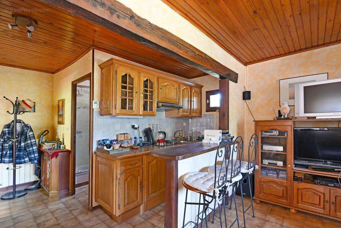 Maison à SAINT-FLORENT-SUR-AUZONNET