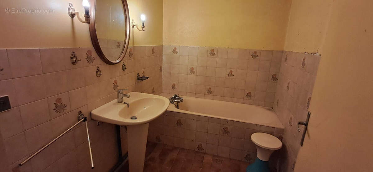 Maison 177 m² à Secheval  - photo 4